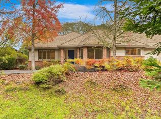 668 Wild Oak Drive, Santa Rosa, CA 95409