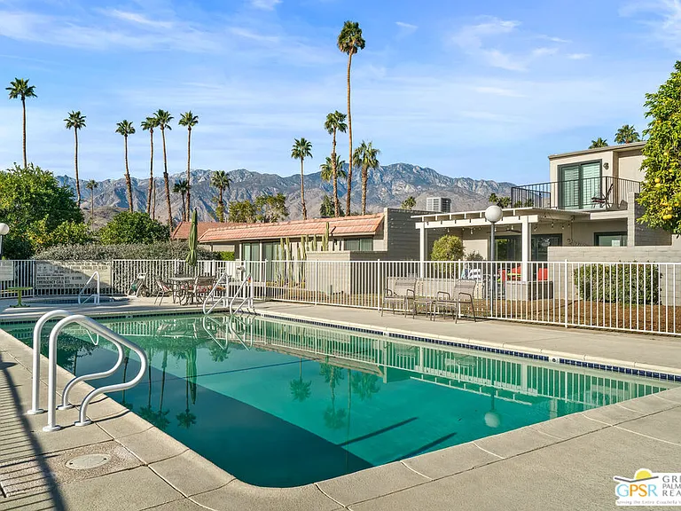 68302 Calle Cordoba — Photo 8
