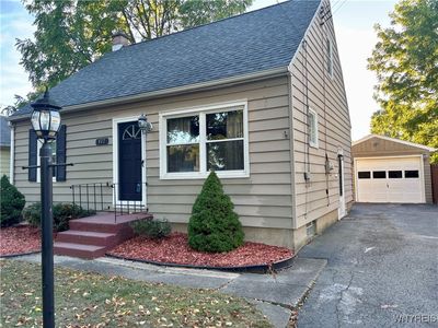 432 74th St, Niagara Falls, NY, 14304