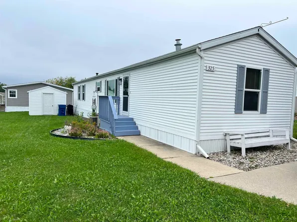 325 Grand River Dr, Adrian, MI 49221