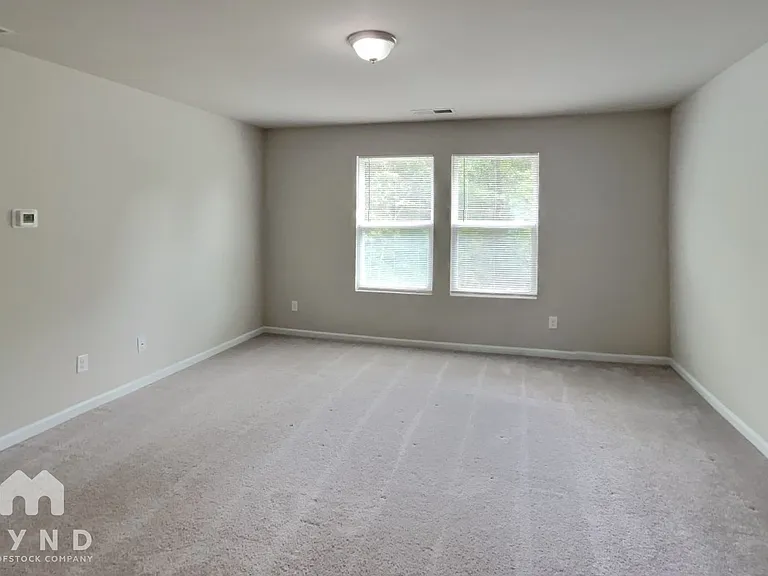 352 Indian Lake Trl — Photo 7
