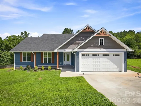 4326 Boulder Dr, Morganton, NC 28655