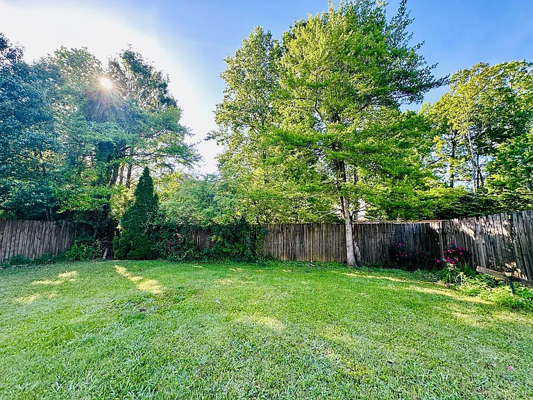 40 Jessamine Trl — Photo 24