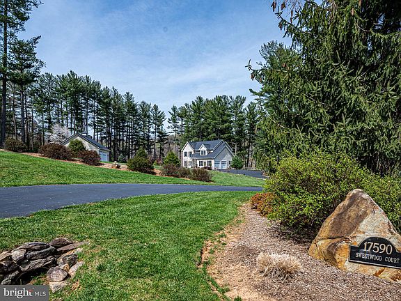2nd image of 17590 Sweetwood Ct