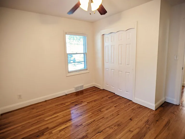 7223 Beverly St — Photo 12