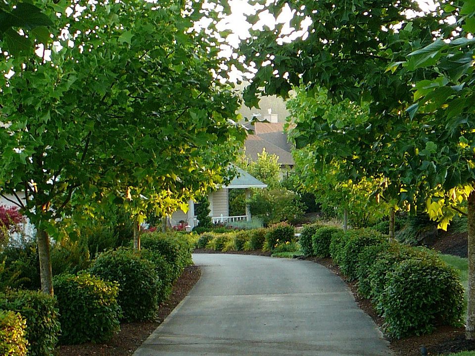 Private Driveway 