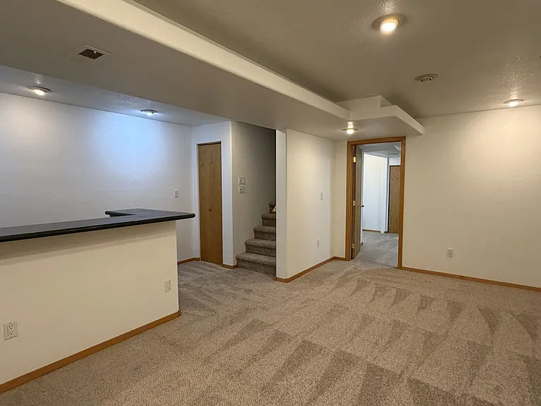 1551 Ambrosia Ct — Photo 9