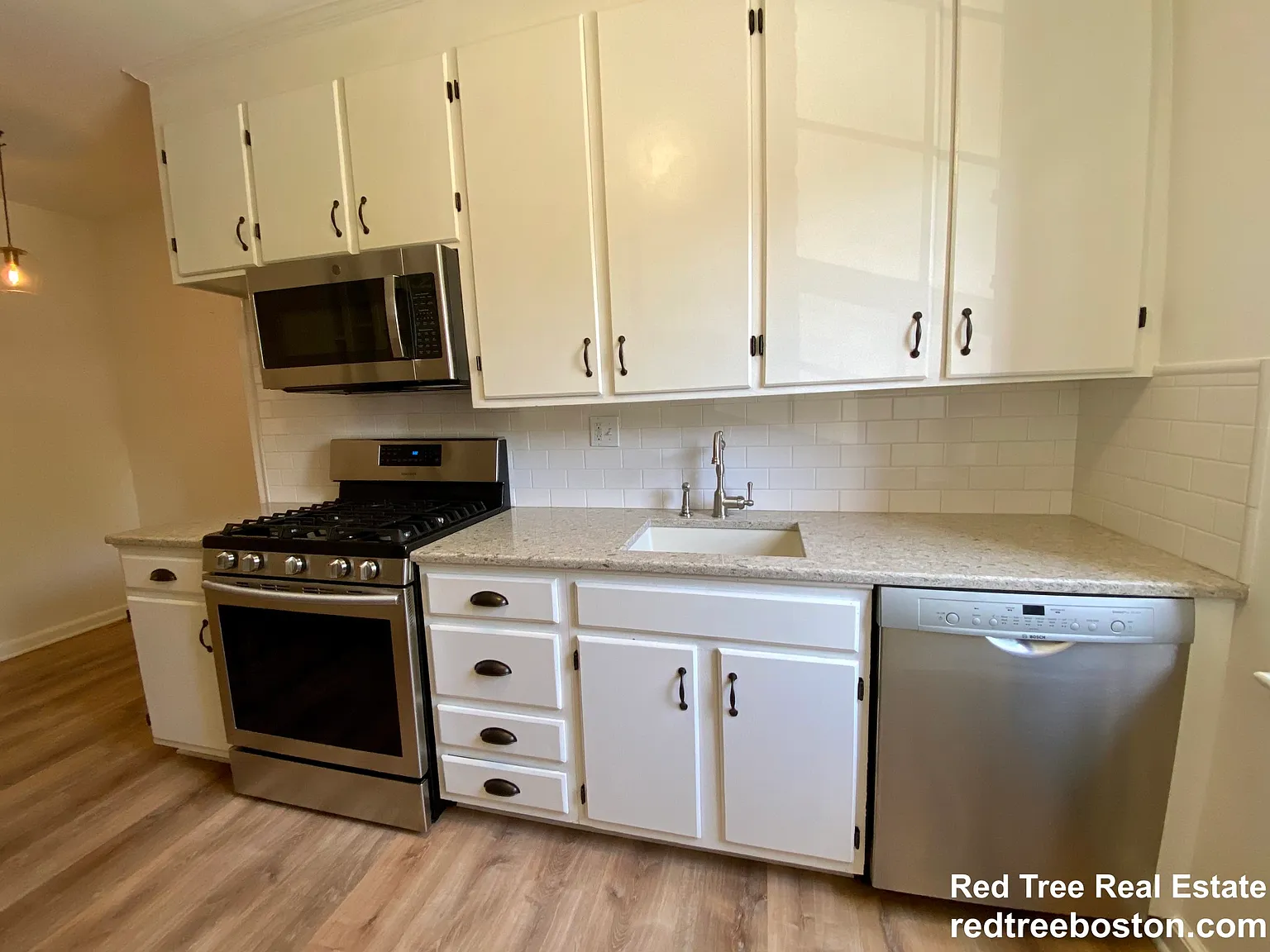 1 bed, 1.0 bath, $2,800 — Photo 3