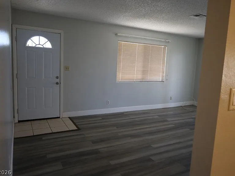 1309 E Cartier Ave #2 — Photo 8