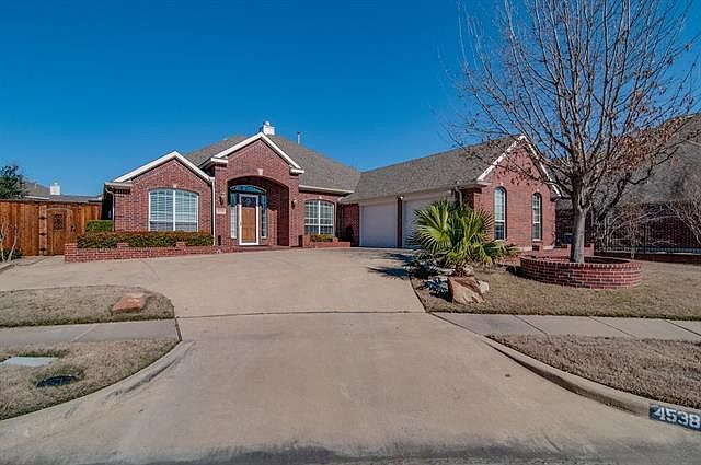 1st image of 4538 Warbler Ln