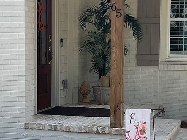 65 Maxwell Ave