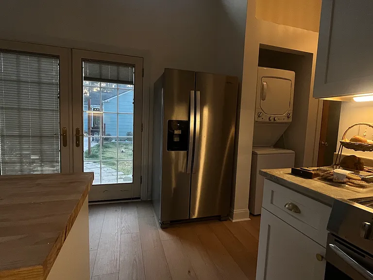 612 Martine Rd — Photo 17