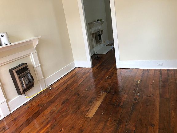3rd image of 211 N Bernadotte St
