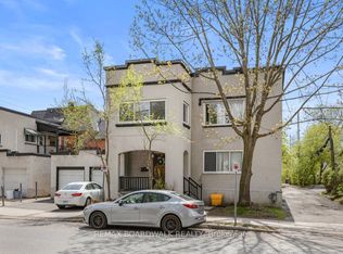 320 Laurier Ave E, Ottawa, ON K1N 6P6