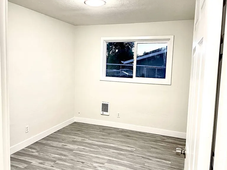 721 NE 20th Pl #739B — Photo 3