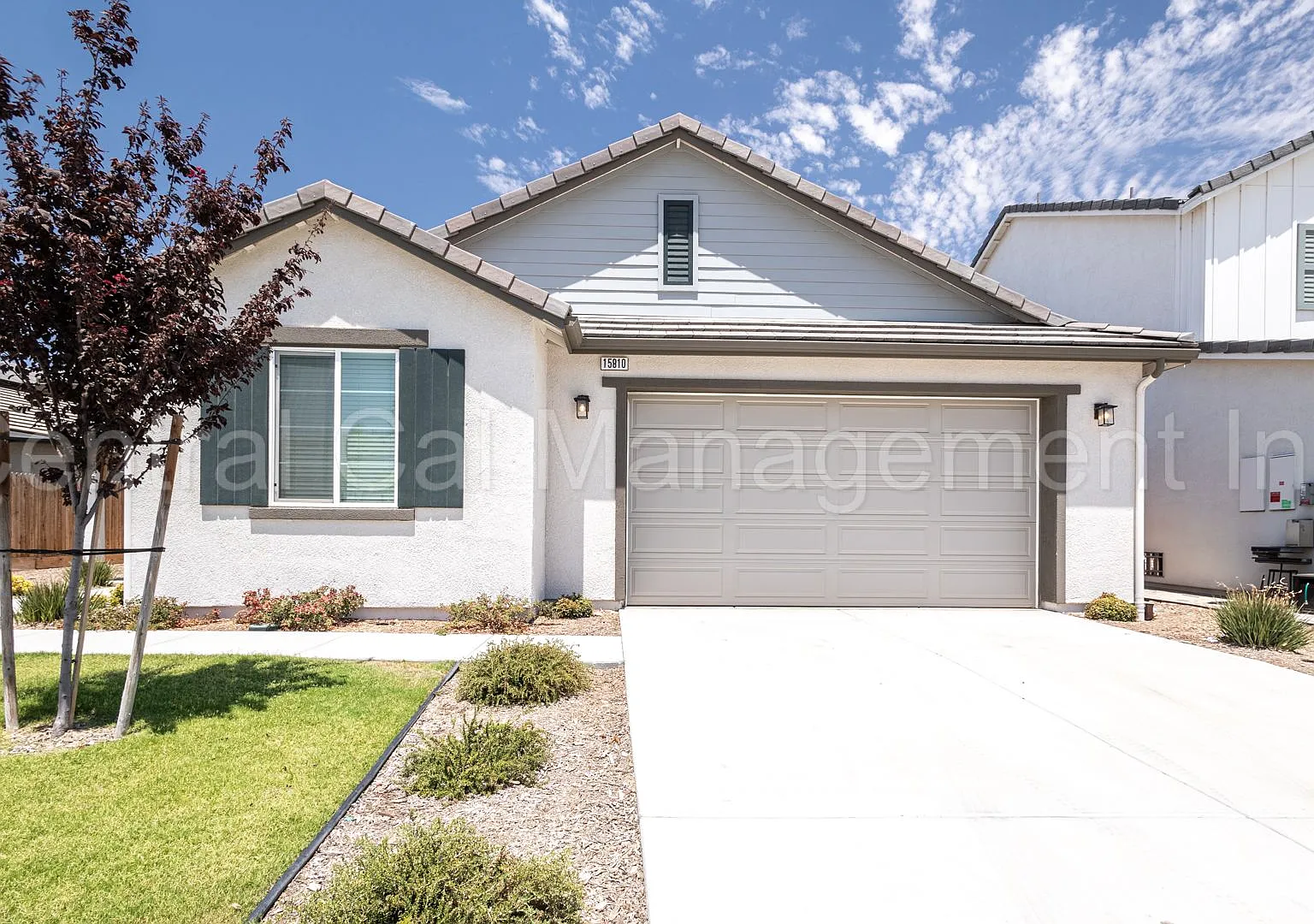 4 Bedroom/3 Bath Home with Solar in Community of Stockdale Ranch - $3095 per Month! — Photo 1