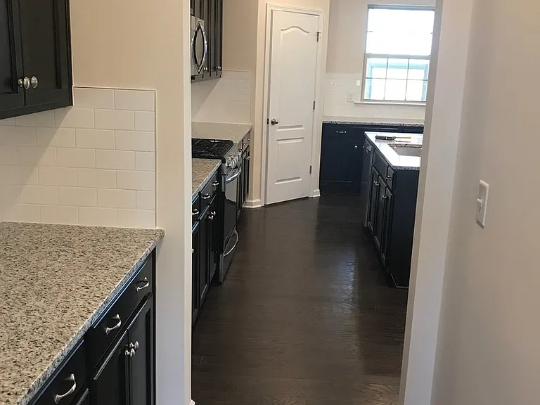 1037 Bannister Rd — Photo 22