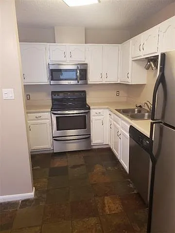 4445 Perkins St #110 — Photo 13