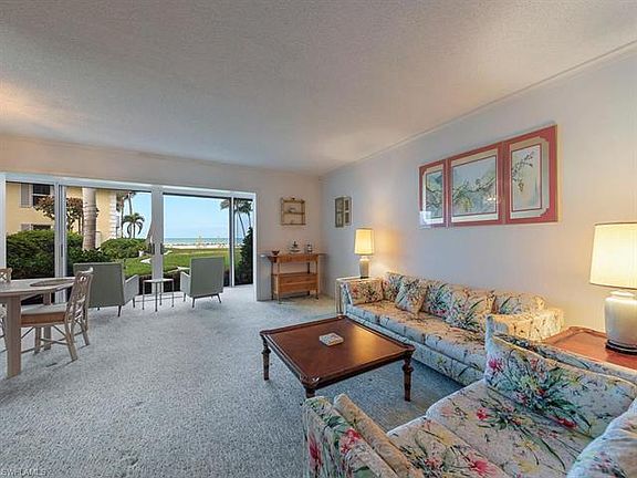 3rd image of 2151 Gulf Shore Blvd N APT 108