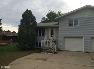 1409 S Washington St, Bismarck, ND 58504