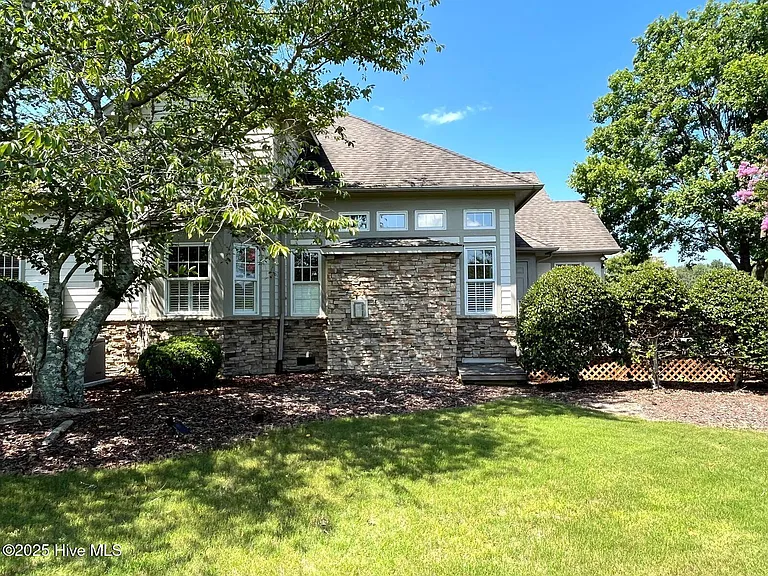 150 Starland Ln — Photo 37