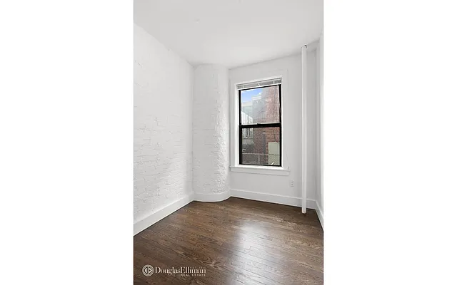 Rented by Douglas Elliman | media 11