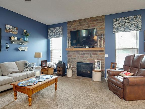 5th image of 3373 Rose Lake Ct