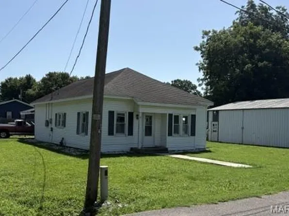 501 S Haw St, Oran, MO 63771