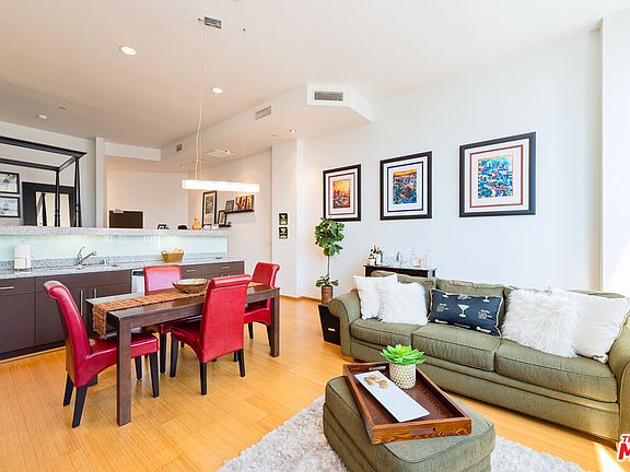 3rd image of 1100 Wilshire Blvd APT 1807