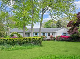 6 Brander Pkwy, Shelter Island, NY 11964