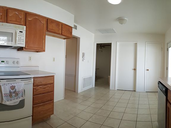 4th image of 9675 N 111th Ave