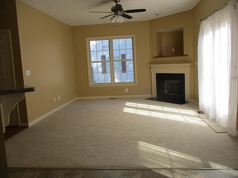 11102 Spring Meadow Blvd — Photo 12