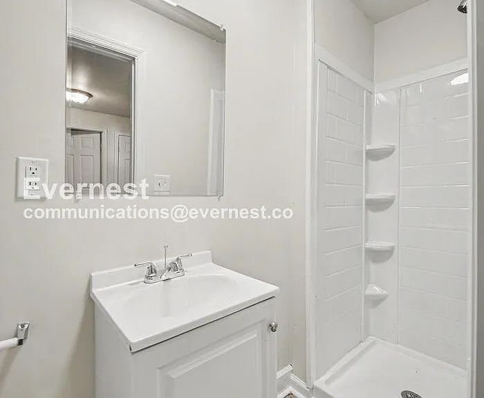 2709 30th St — Photo 22