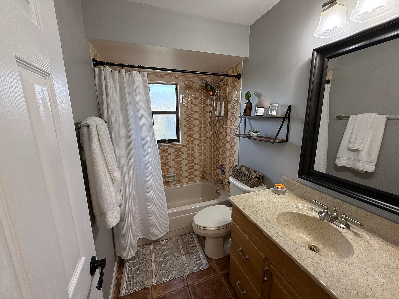 4625 Doris Dr — Photo 3