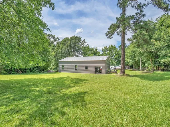 368 Hanging Oak Rd, Prosperity, SC 29127