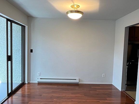 4th image of 320 Melrose Ave E APT 506