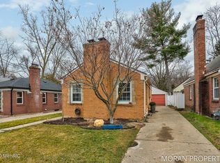 1504 Philadelphia Ave SE, Grand Rapids, MI 49507