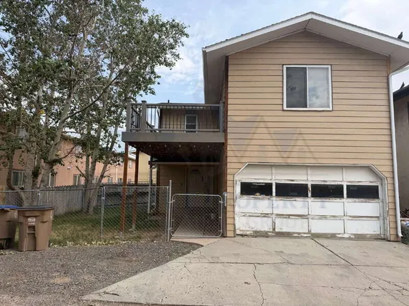 522 S Lincoln St APT E, Laramie, WY 82070