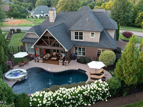 3rd image of 12441 Ivy Lake Dr