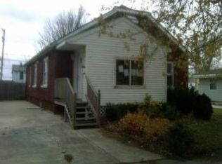 2328 Howe St, Racine, WI 53403