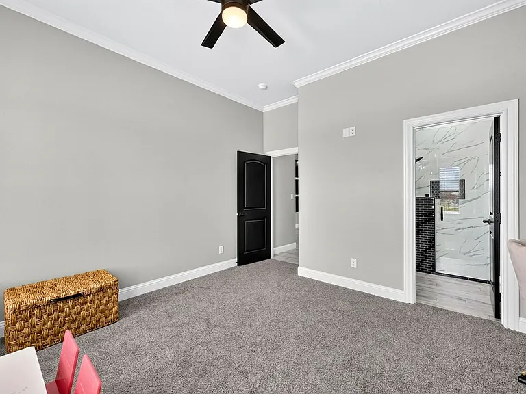 8619 La Jolla Dr — Photo 25