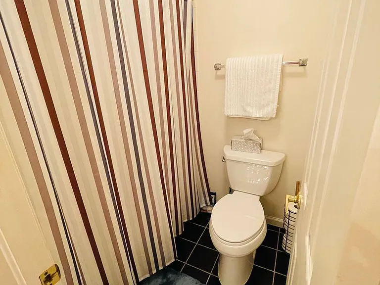 815 Spyglass Cir — Photo 24