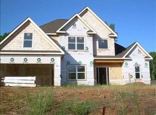 5129 Calgary Dr, Douglasville, GA 30135