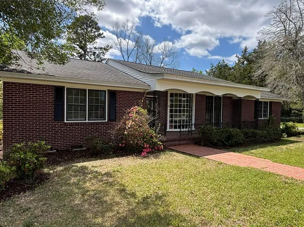 421 River Dr, Rowesville, SC 29133