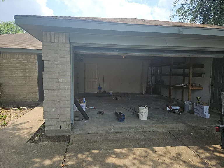 18539 Lippizaner Dr — Photo 8