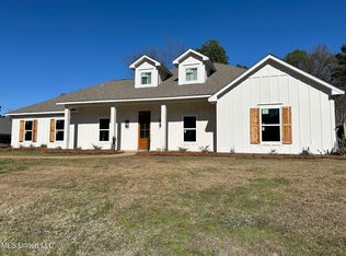 136 Trace Cove Dr, Madison, MS 39110