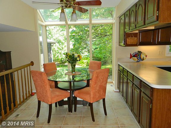5th image of 15260 Surrey House Way