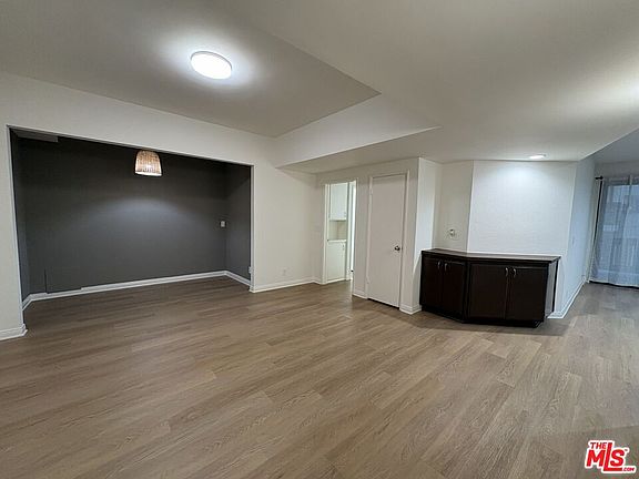 5th image of 8162 Manitoba St Unit 111