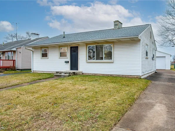 2003 Midway Ave NE, Canton, OH 44705