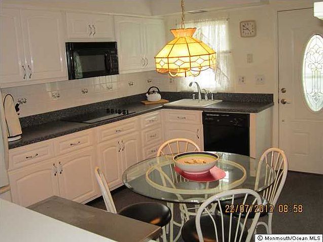1st image of 1253 Hamilton Court #A